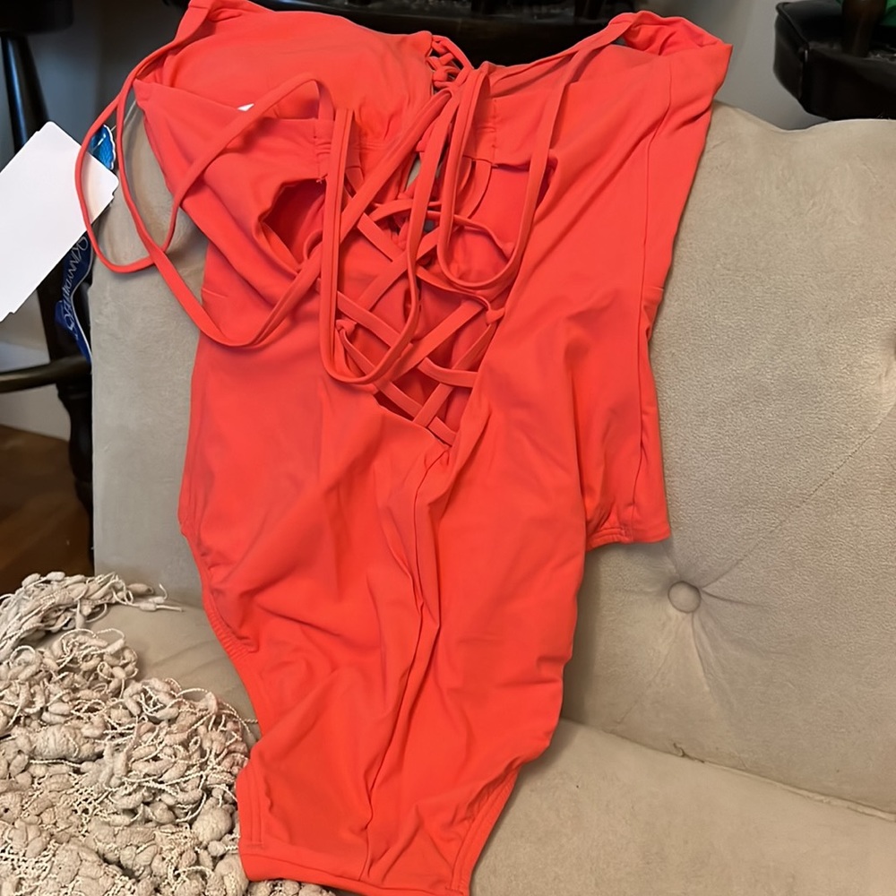 Skinnydippers by MiracleSuit swim suit - Picture 3 of 4